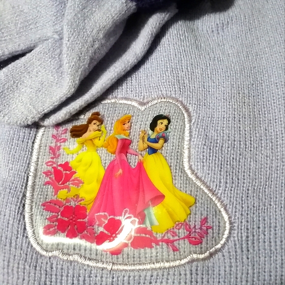 🔥SALE🔥Disney Princesses Belle Aurora Cinderella Girls Hat & Gloves NWT Sz 4-6X - Picture 2 of 3